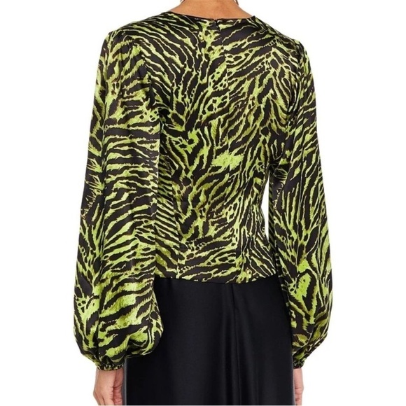 Ganni Tiger Print Silk Blend Blouse Size US 6 - Picture 2 of 7